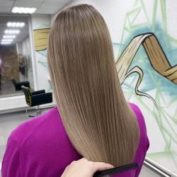 Снятие старого наращивания 120 капсул, окрашивание волос, новое наращивание 133 капсулы 40см, стрижка.